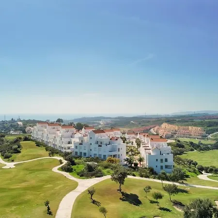 Valle Golf Getaway Apartament Estepona